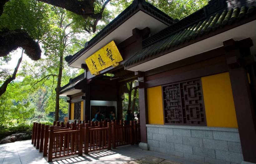 Lingyin Temple (Temple of Soul's Retreat)